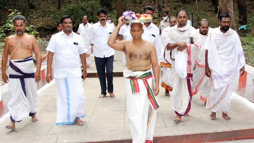 Tirumala Tirupati Devasthanam celebrate Hanuman Jayanti; special puja performed, silk offered