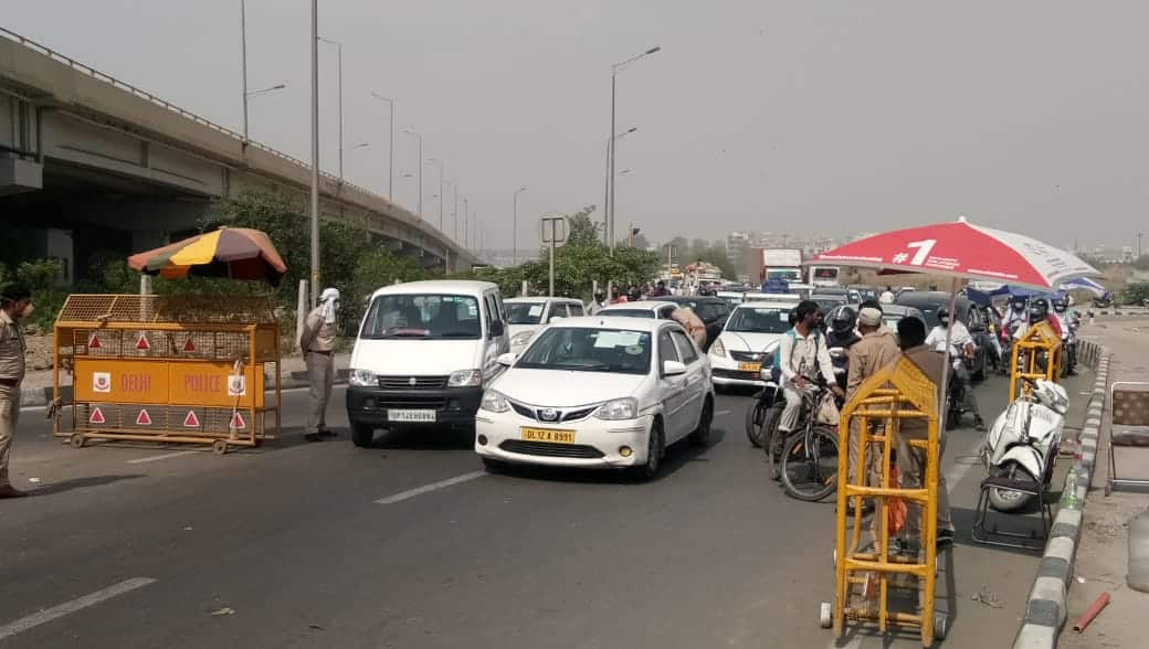 Traffic Jam in NH 24 on day 1 of lockdown fourth phase