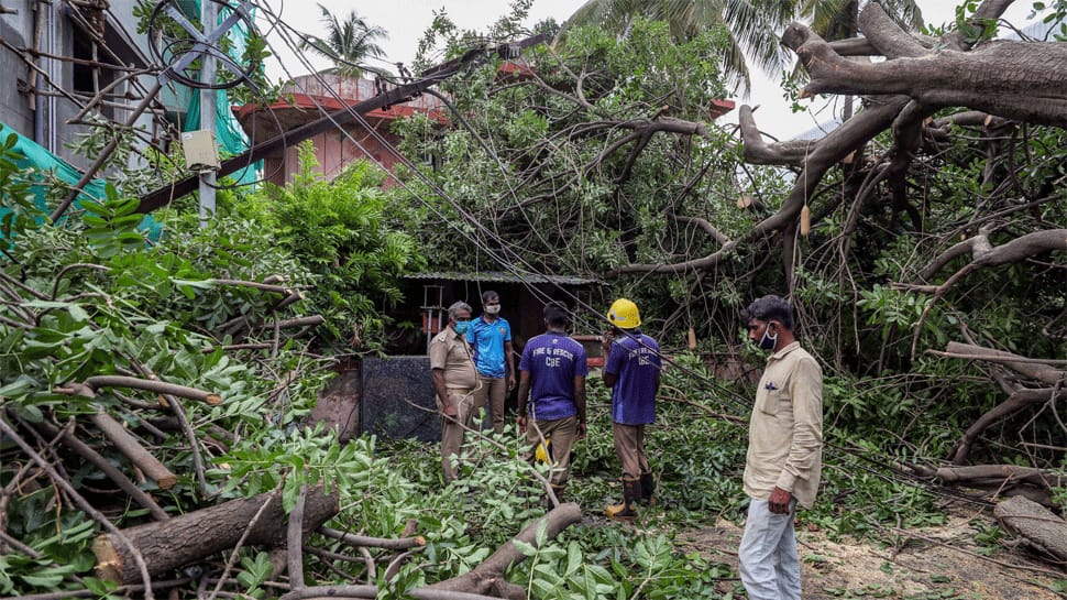 Cyclone Amphan Live: Govt warns of heavy damage along West ...