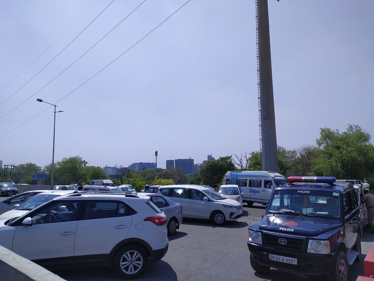 Traffic jam at Delhi-Ghaziabad border