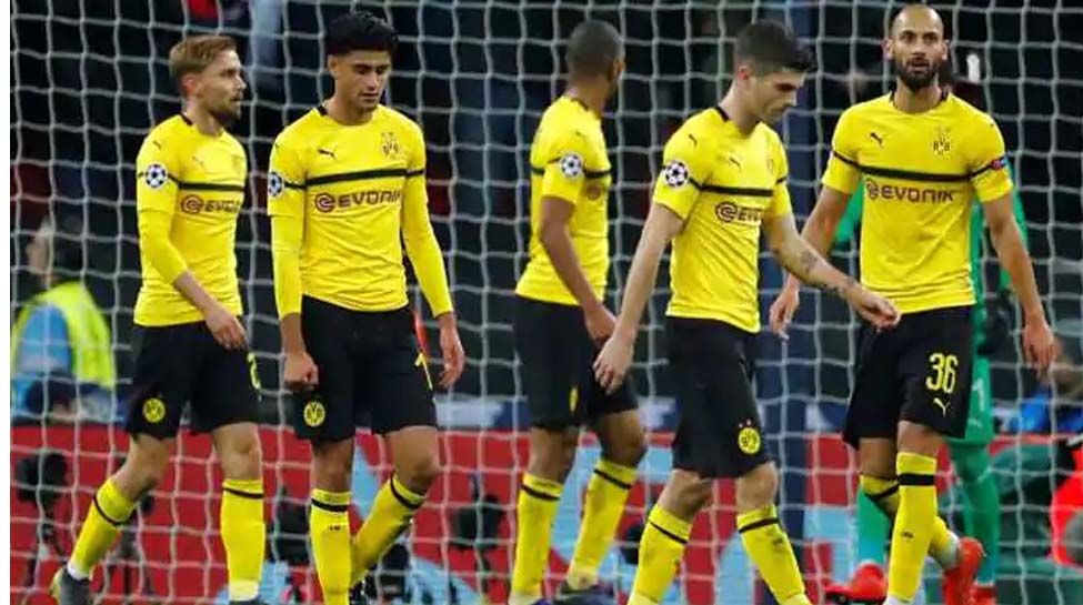 Bundesliga: Dortmund ease past Wolfsburg 2-0 to stay in title hunt