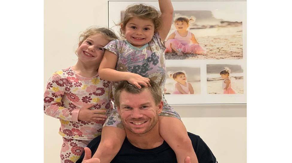 David Warner bakes a cake with daughters in new TikTok video--Watch