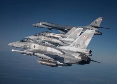 Polish F-16s and MiG-29s and Romanian F-16s and MiG-21s, escorts and provides combat patrol overwatch B-1B Lancers 
