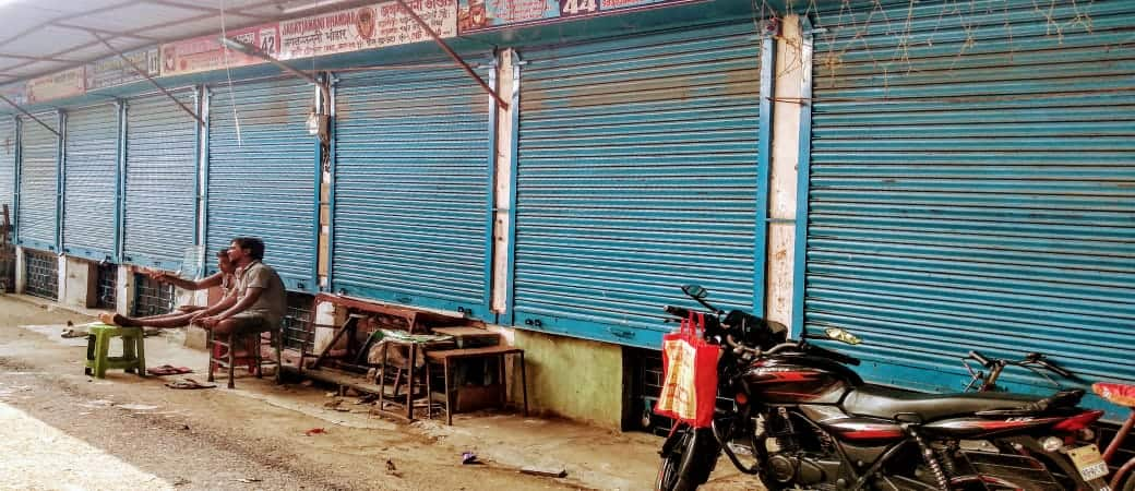 Shops in Kolkata's Kalghat remains shut 