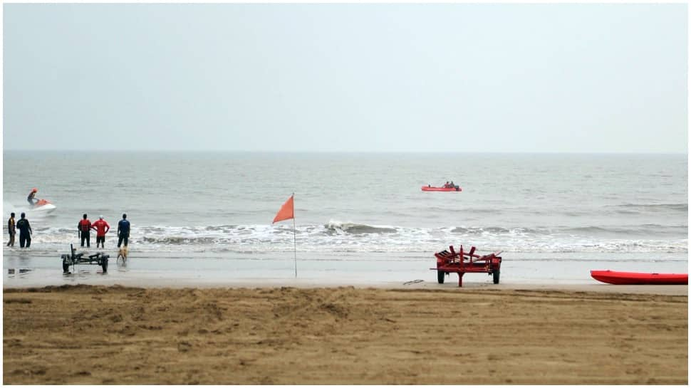 Movement banned along Mumbai coastline in wake of Cyclone Nisarga