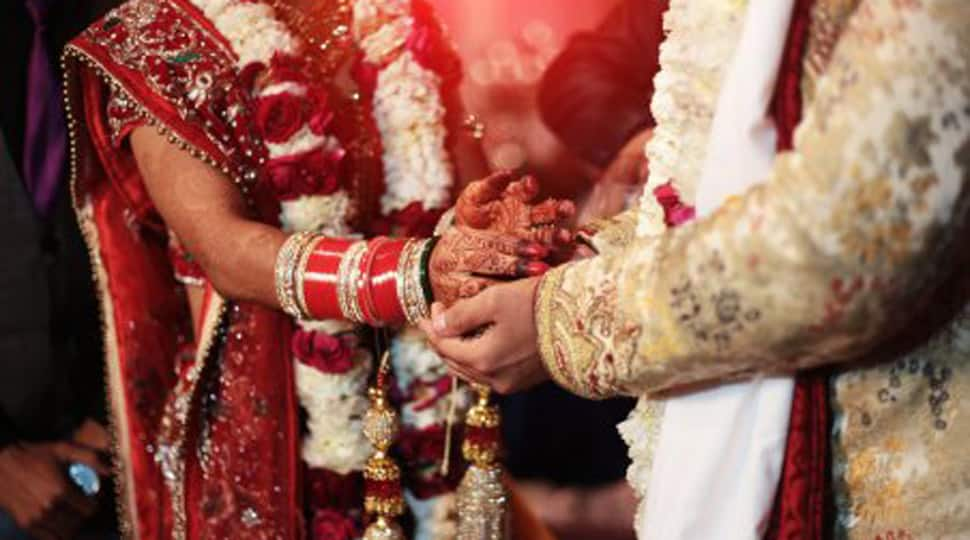 Runaway couple approaches court for protection, fined Rs 10,000 for not wearing masks at marriage ceremony