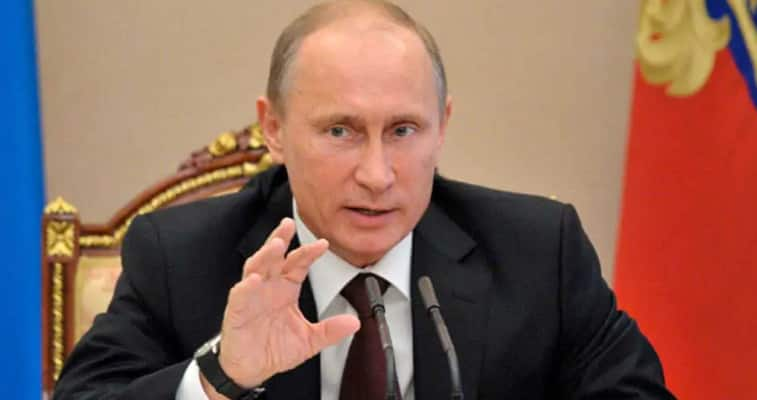 President Vladimir Putin declares state of emergency after Arctic Circle oil spill accident