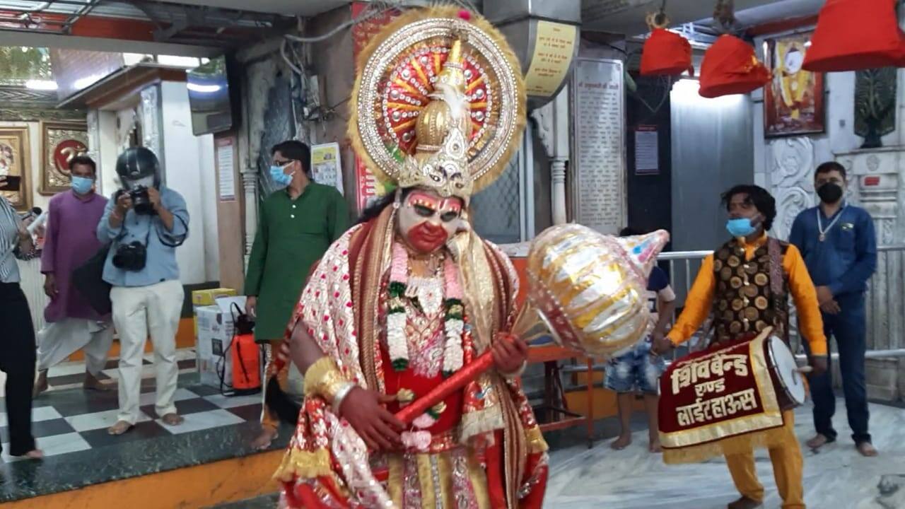  Delhi's Connaught Place Hanuman Temple reopens as government eases restriction