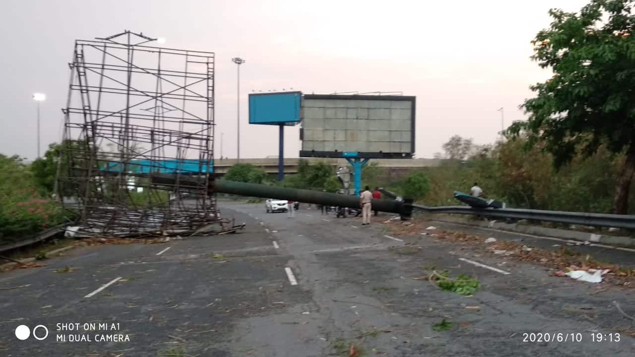 Another hoarding that fell in Delhi-NCR