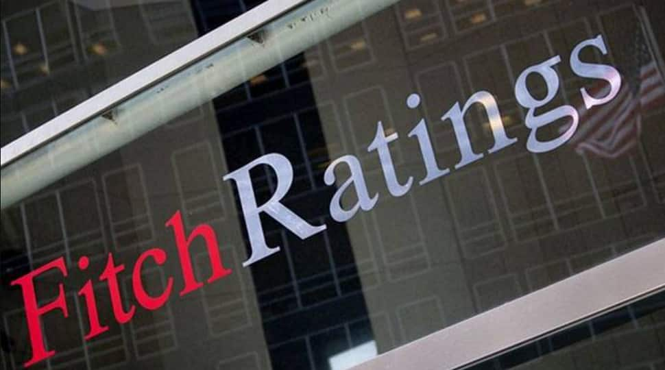 Fitch forecasts 9.5% growth for Indian economy in next fiscal, S&amp;P retains sovereign rating