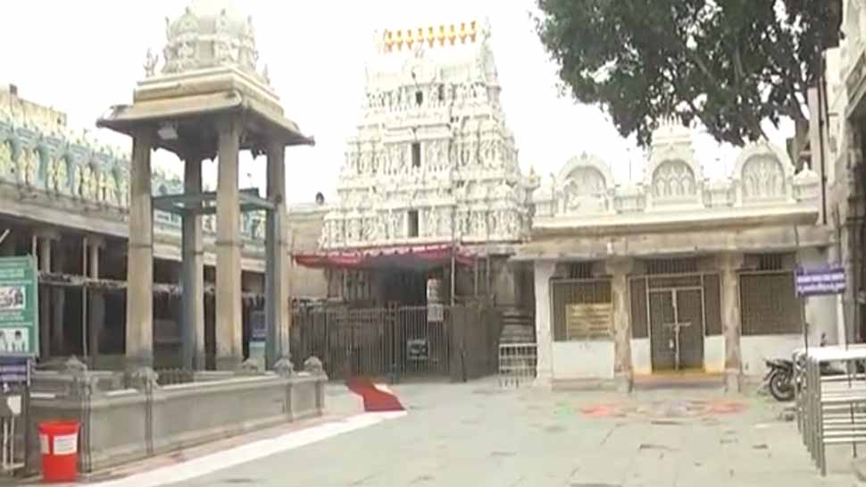 Tirupati&#039;s Govindaraja Swamy Temple shut after employee tests COVID-19 positive