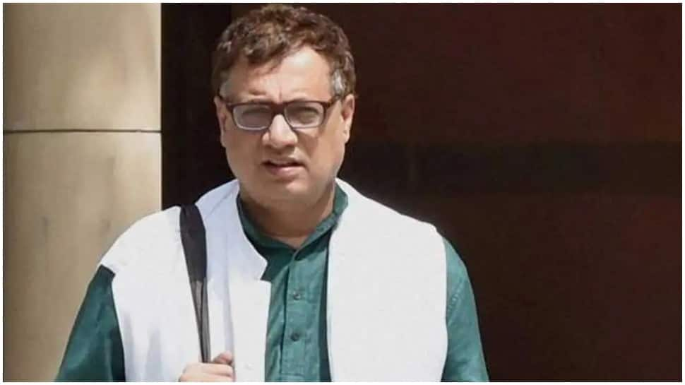 TMC MP Derek O&#039;Brien tweets CPM&#039;s Amphan relief work photo, claims Bengal government doing good work