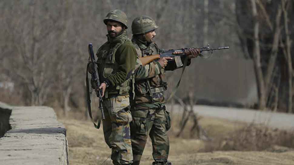 Encounter breaks out in Jammu and Kashmir&#039;s Shopian, security forces trap at least 2 terrorists
