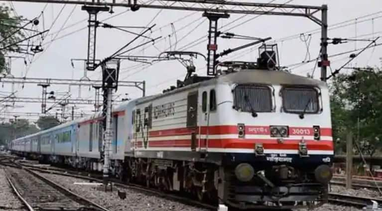 Indian Railways successfully concludes mega recruitment of Assistant Loco Pilots, Technicians ; joining letters issued 