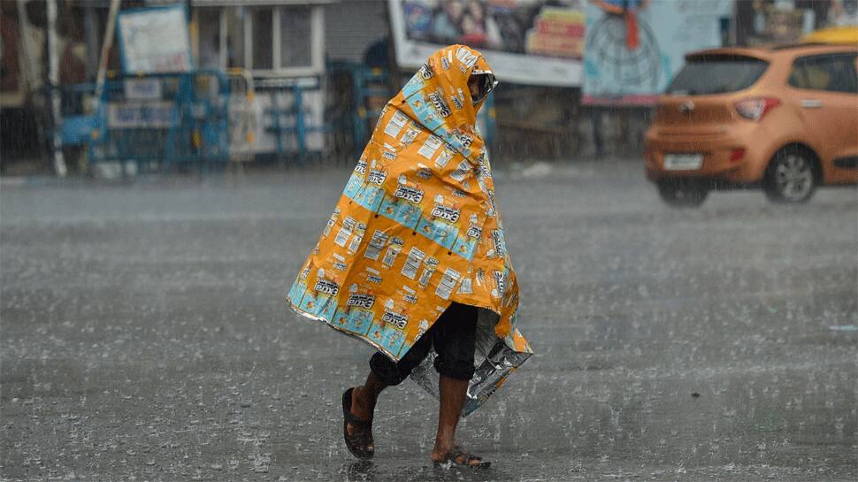 Heavy rain lashes parts of Delhi-NCR, brings respite from scorching heat; waterlogging in Mandi House