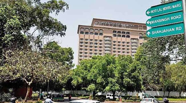 Elections for Mayor, Deputy Mayor for all 3 municipal corporations in Delhi on June 24