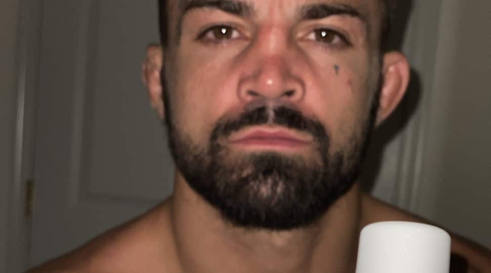 UFC: Mike Perry&#039;s decision to swap his corner crew for his girlfriend impresses his fans