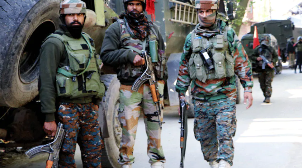 Terrorists attack CRPF patrolling party in Jammu and Kashmir&#039;s Sopore, one jawan martyred