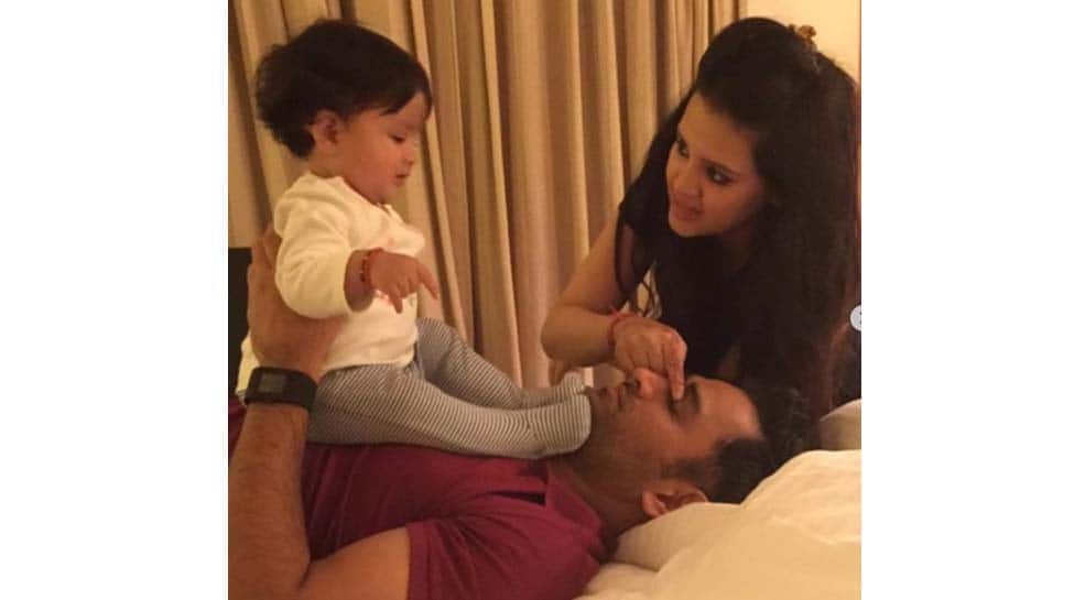 Sakshi wishes MS Dhoni on 10th wedding anniversary with adorable post 