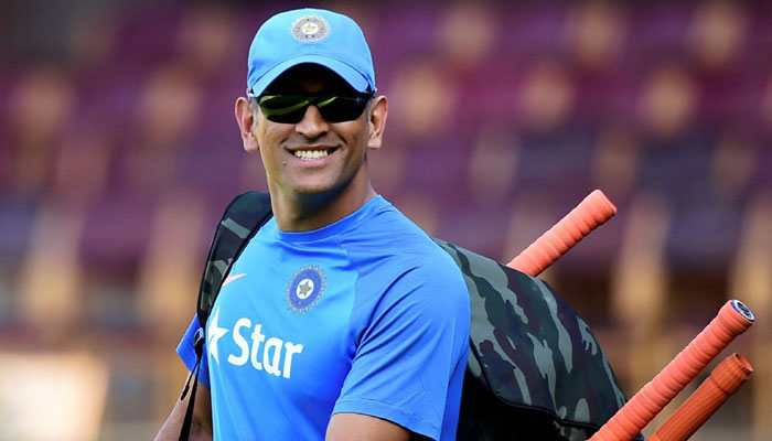 Kreatives Bild zu Born July 7, 1981 : Mahendra Singh Dhoni, Indian wicketkeeper-batsman Born July 7, 1981 : Mahendra Singh Dhoni, Indian wicketkeeper-batsman