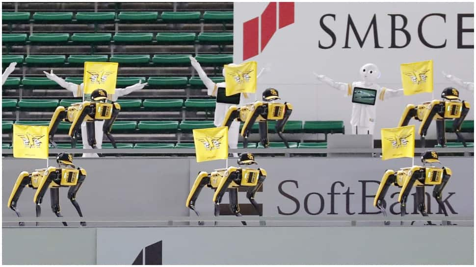 Dancing robots replace fans at Japanese post-COVID-19 baseball game