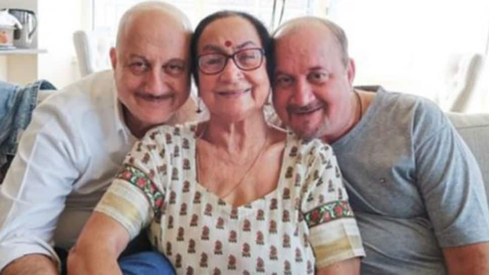 Anupam Kher&#039;s mother Dulari, brother Raju and his family test positive for coronavirus