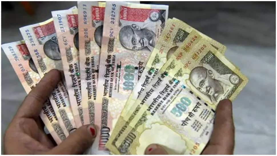 Visually impaired Tamil Nadu couple find savings of Rs 24,000 in demonetised currencies