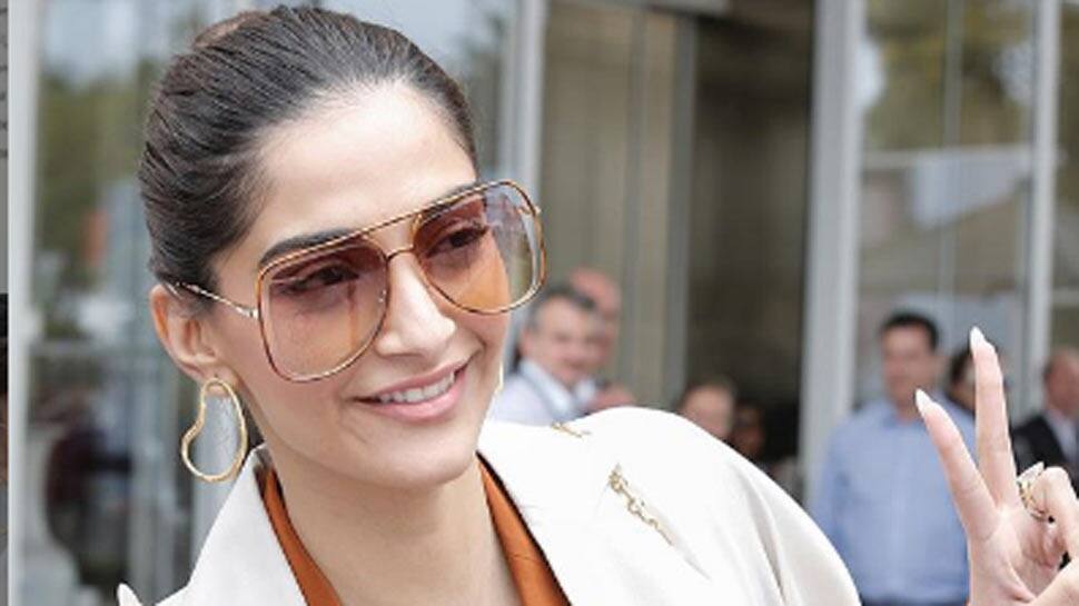 Sonam Kapoor flies off to London amid coronavirus COVID-19 pandemic