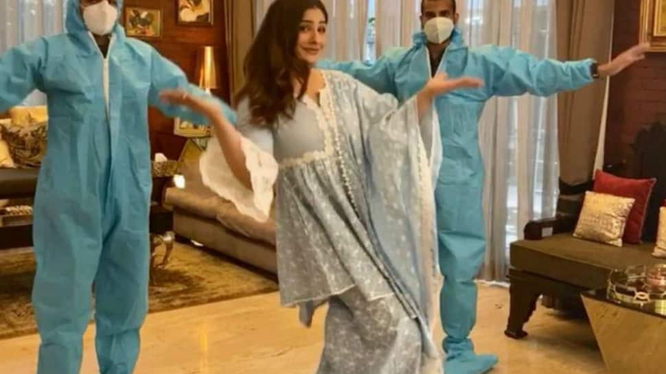 Raveena Tandon resumes shooting at her Mumbai home amid lockdown