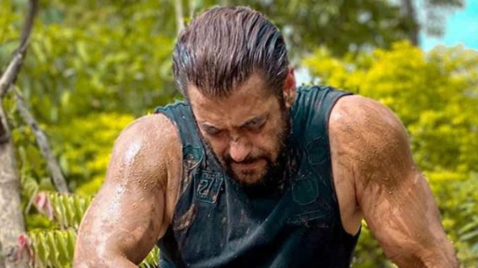 Salman Khan trolled for his post on farmers, accused of just &#039;acting&#039; for a photo