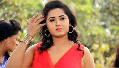 Kajal Raghwani Hotsex - Bhojpuri bombshell Kajal Raghwanis sensational pics prove shes a social  media queen! | News | Zee News