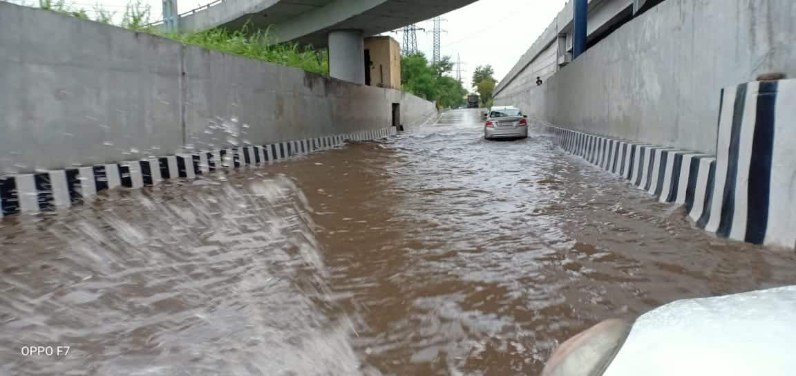 Waterlogging in Sarita Vihar, Delhi