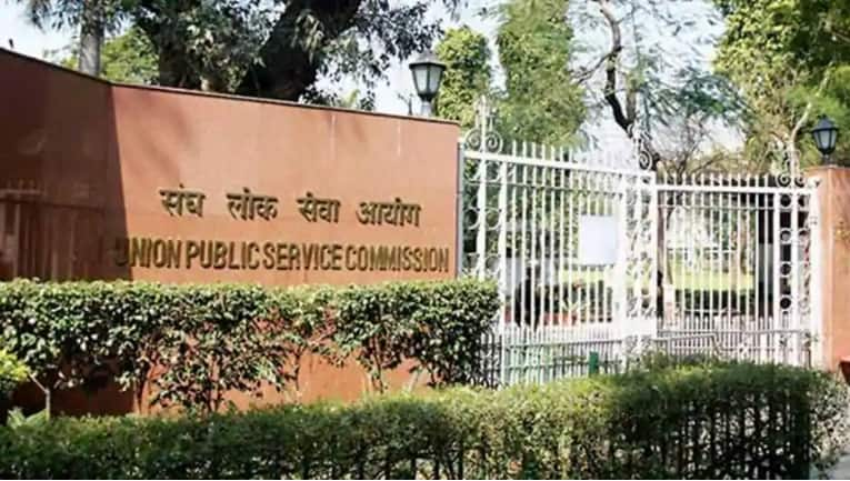 Civil services interview: UPSC to reimburse to-and-fro airfares of candidates due to COVID-19 curbs