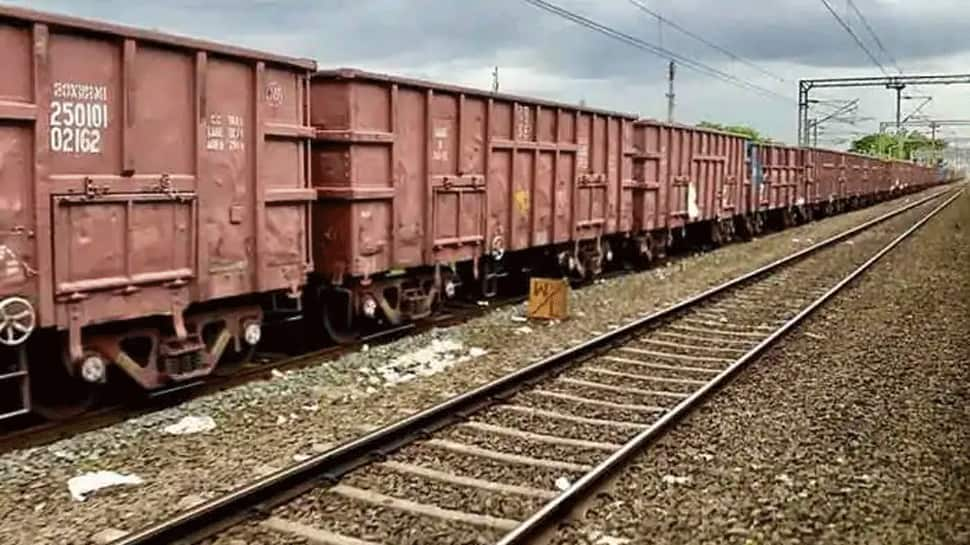 Indian Railways to use radio-frequency identification tags for tracking goods train