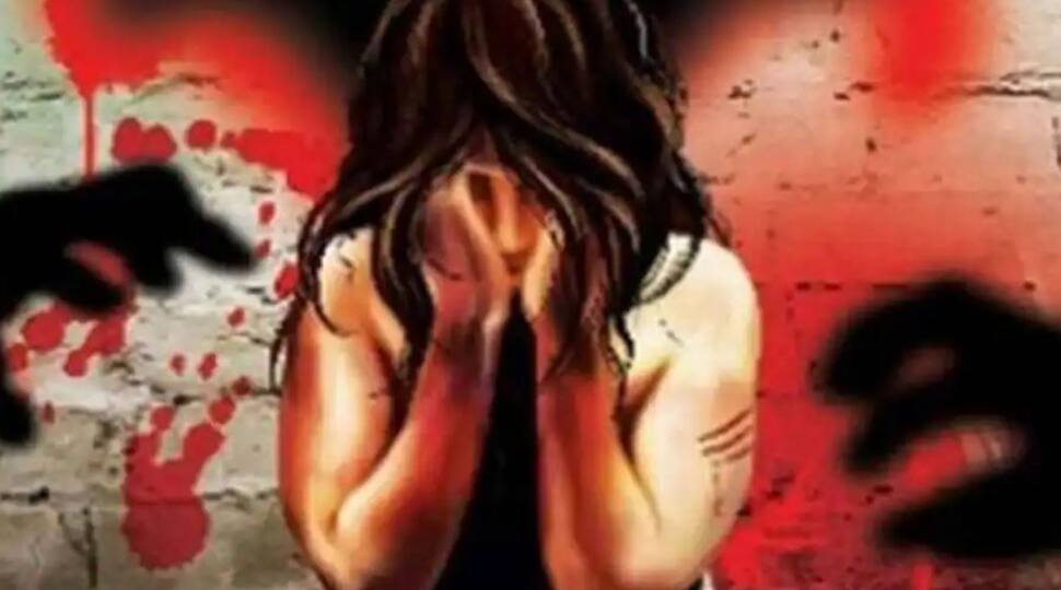 COVID-19 patient molested by doctor recovering in same room in Uttar Pradesh&#039;s Noida