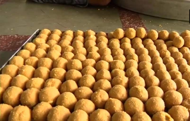 1,11,000 laddoos being prepared for bhoomi poojan ceremony of Ram Temple in Ayodhya