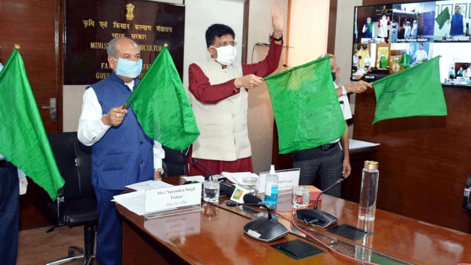 India&#039;s first &#039;Kisan Rail&#039; flagged off from Maharashtra&#039;s Deolali