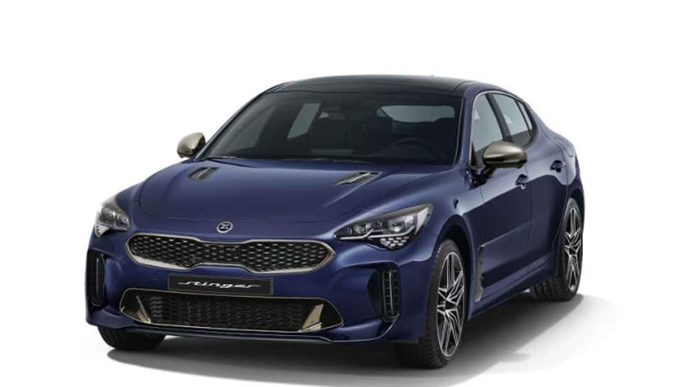 Kia Stinger sports sedan first images officially released – Check out exterior and interior pics