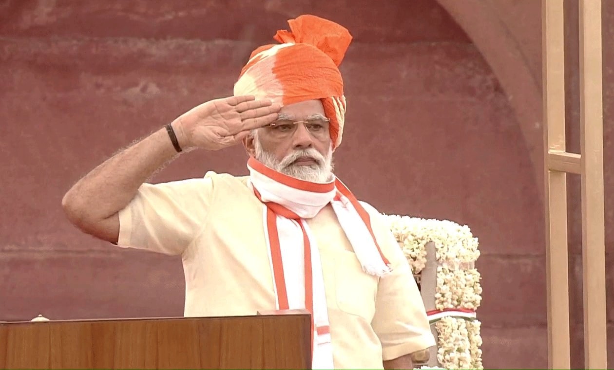 PM Narendra Modi unfurls the Tricolour flag at the ramparts of Red Fort, pays tribute to freedom fighters