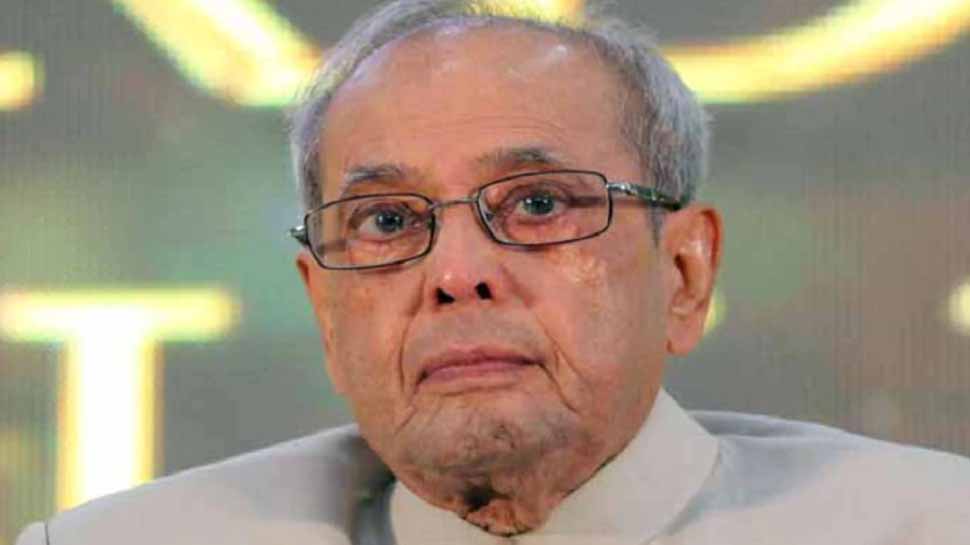 Pranab Mukherjee&#039;s vitals stable, to remain on ventilator support: Hospital