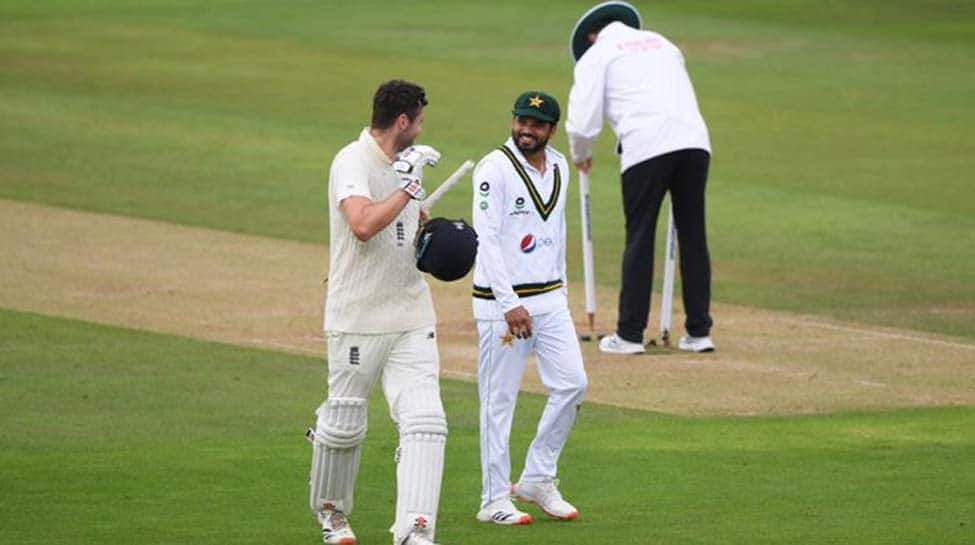 2nd Test: England reach 7/1 against Pakistan before rain washes out fourth day&#039;s play