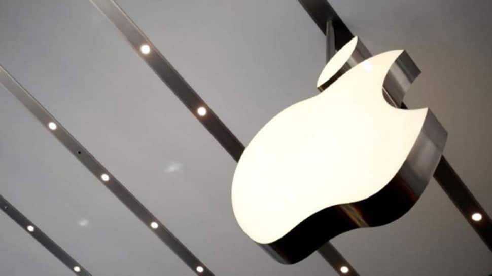 Apple becomes 1st US company to hit $2 trillion mark