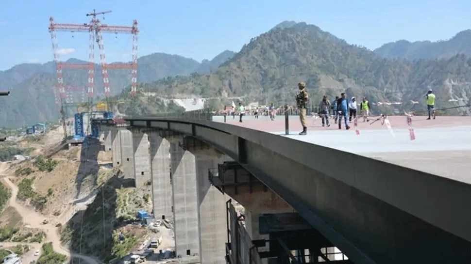 India to complete construction of highest railway bridge in Jammu and Kashmir by August 2022