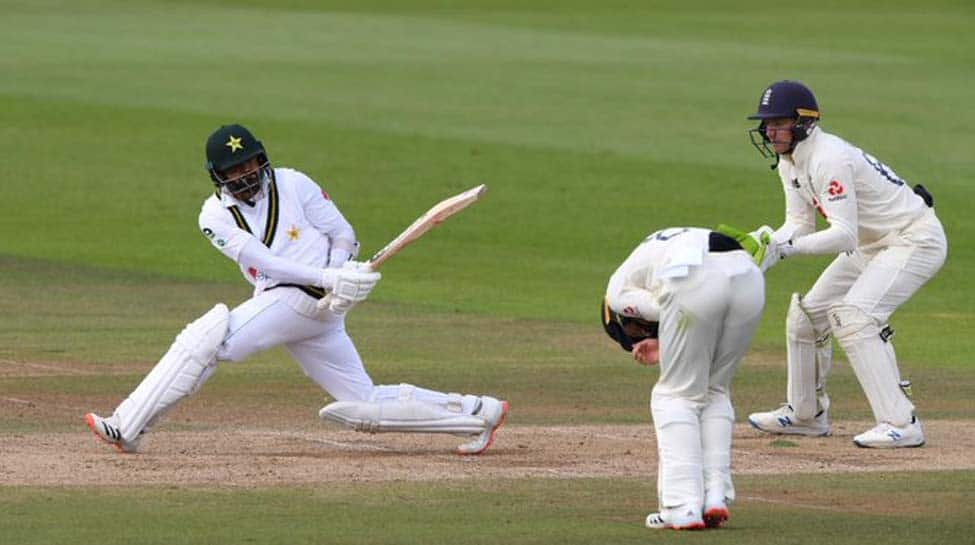 3rd Test Day 4: Pakistan reach 100/2 in second-innings before bad light forces early stumps