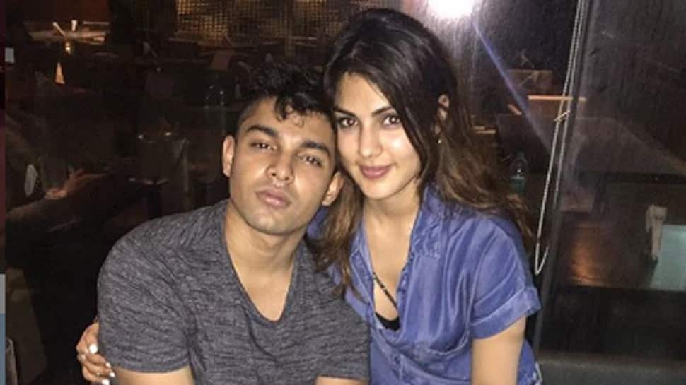 Rhea Chakraborty&#039;s brother Showik at DRDO guest house for CBI questioning