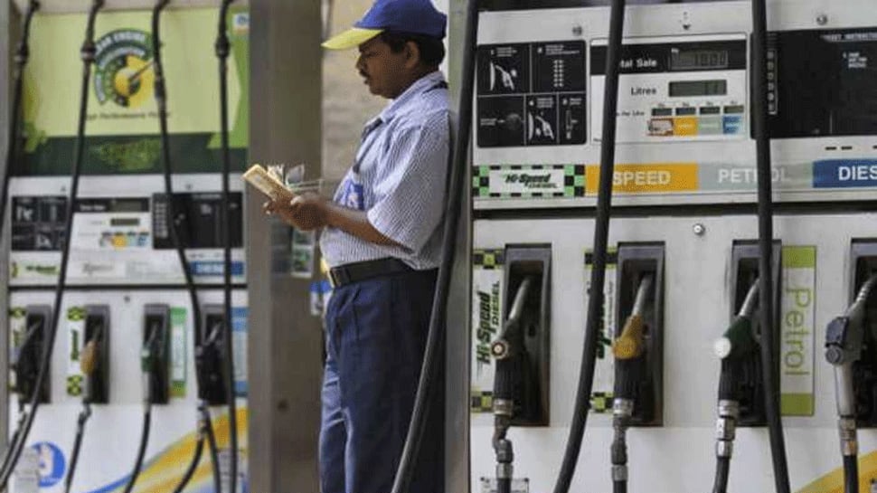 Petrol price crosses Rs 82 per litre in Delhi, diesel remains unchanged 