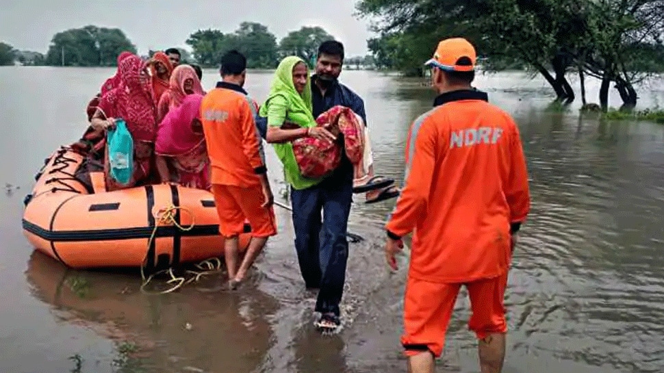 1 dead after house collapses due to heavy rain in Madhya Pradesh&#039;s Sehore; IAF helicopter airlifts 60 stranded people