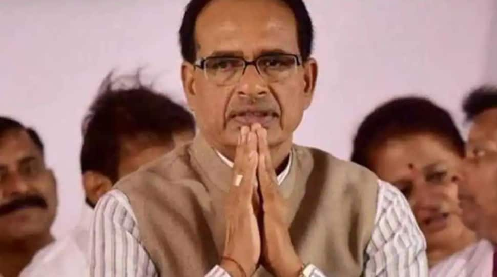 Narmada flowing 8 feet above the danger mark in Hoshangabad, taking steps to help everyone, says Madhya Pradesh Chief Minister Shivraj Singh Chouhan