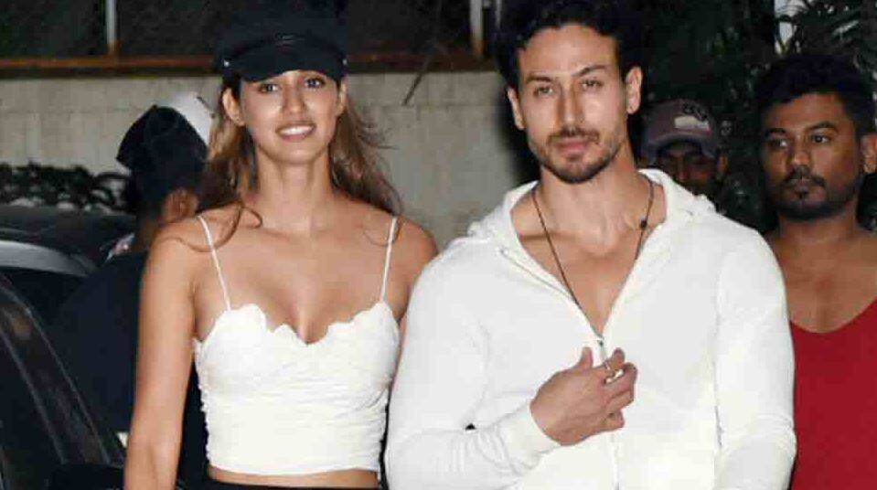 Tiger Shroff does deadlifts with 220 kilos of weight, rumoured girlfriend Disha Patani is impressed