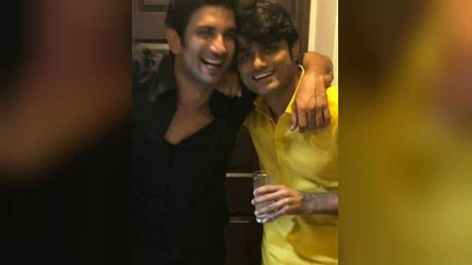 Sandip Ssingh shares WhatsApp chats with Sushant Singh Rajput, sister Mitu Singh to &#039;end speculation&#039; 